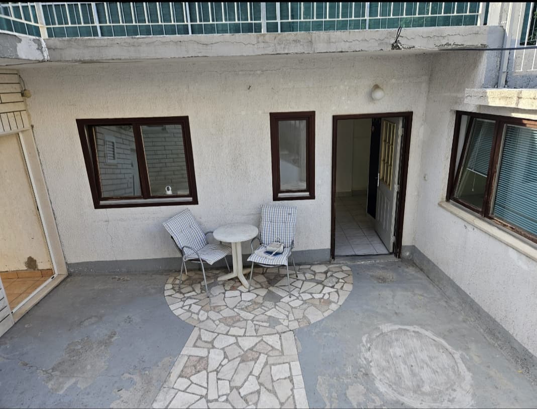 Split, Pujanke- Jednosoban stan na mirnoj lokaciji