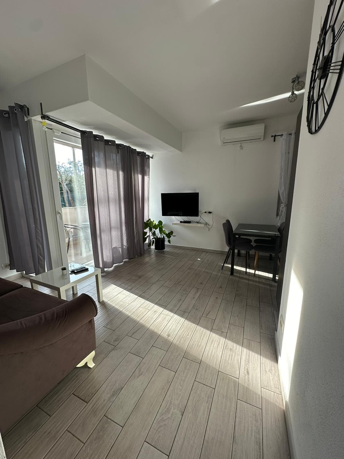 Stobreč, predivan dvosoban stan za najam!