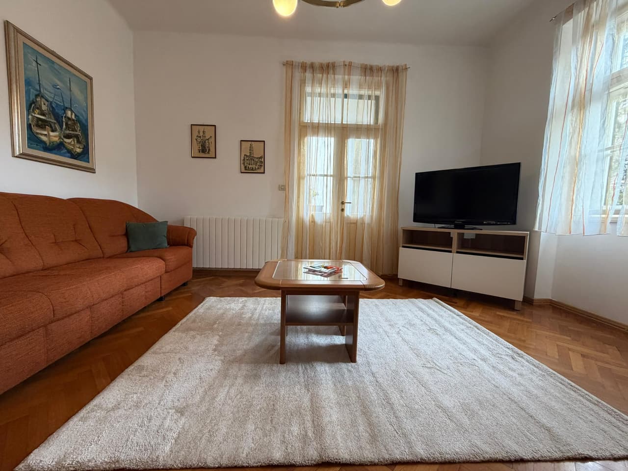 PROSTRAN, DVOSOBAN STAN - MANUŠ - DUGOROČNO