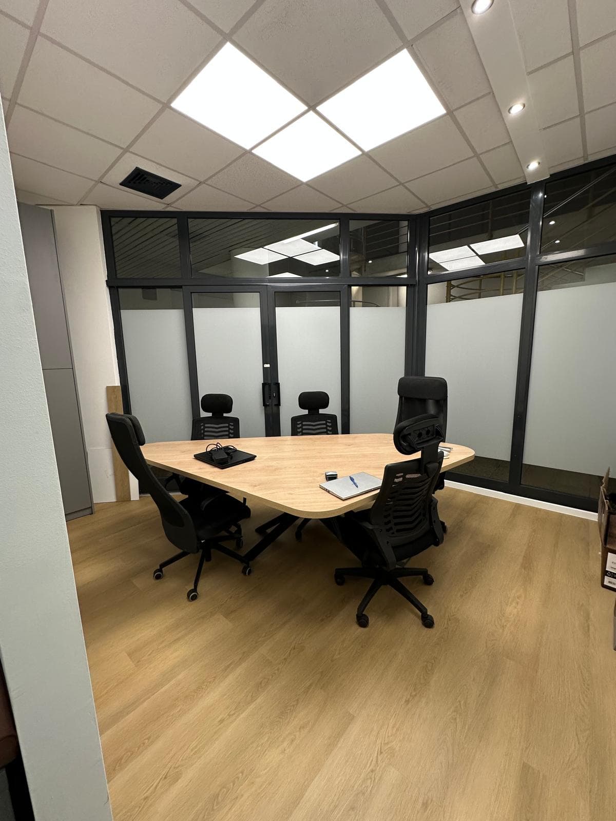 GRAD, SPLIT-UREĐEN POSLOVNI PROSTOR 114M2