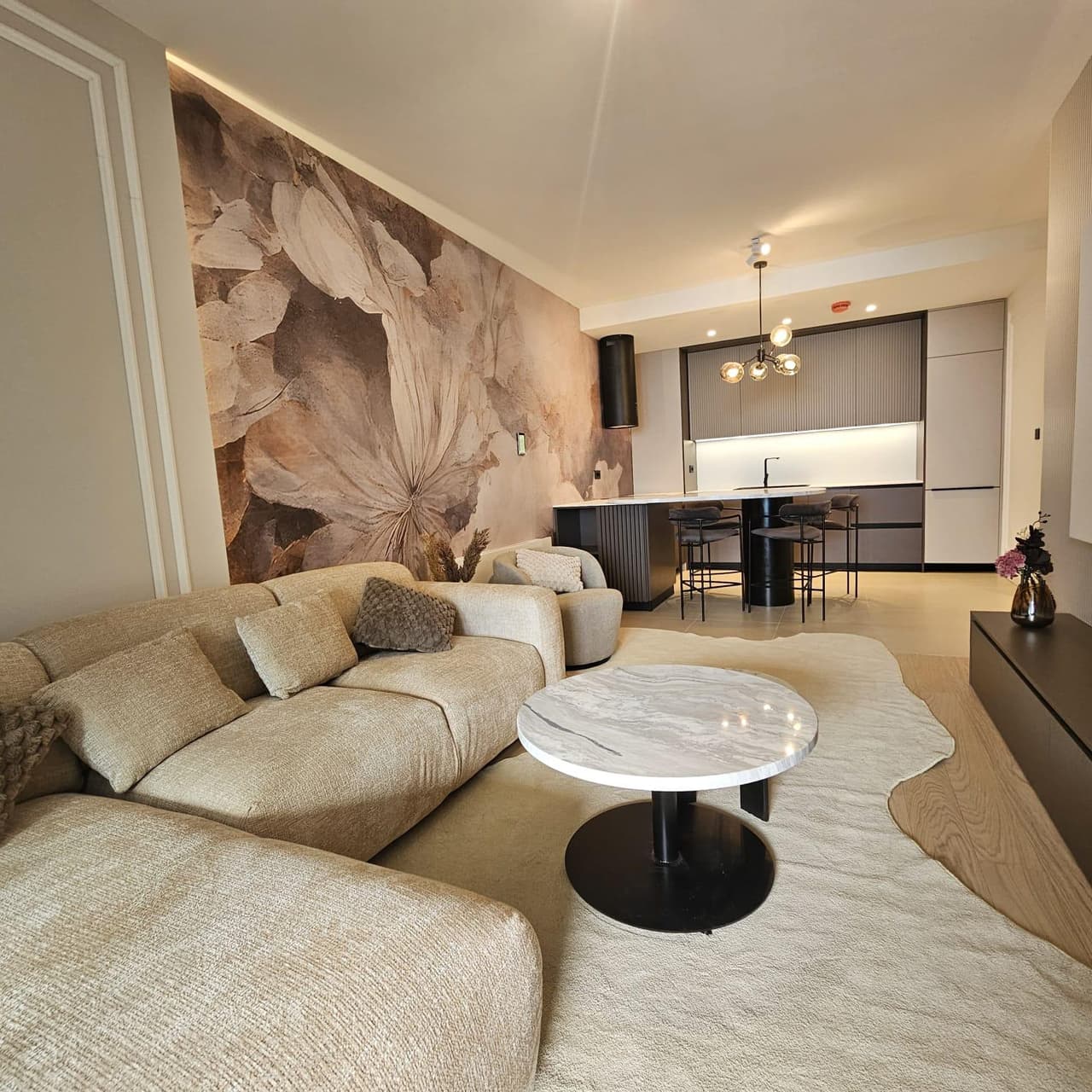 BEL ETAGE - DVOSOBAN STAN - DUGOROČNO