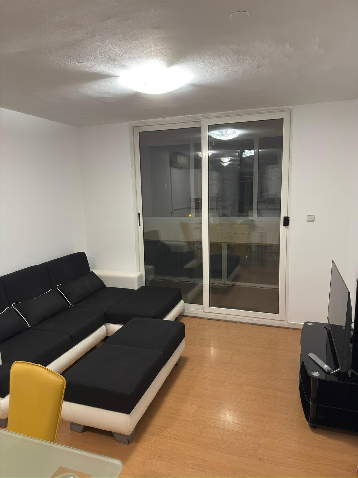 Trosoban stan na Pujankama - dugoročan najam( pet friendly )